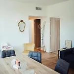 Les Logis Du Port Suites&spa - Port Canal 3* Montauban