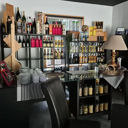 Les Logis Du Port & - Climatisation -port Canal Hotel Montauban