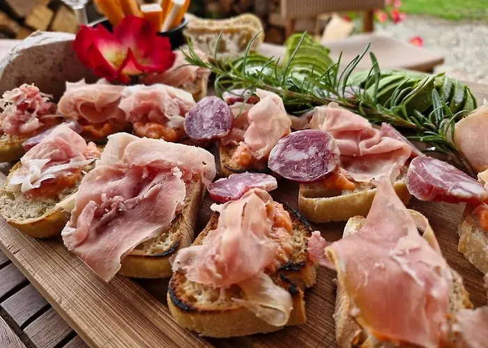 Les Logis Du Port & - Port Canal فندق