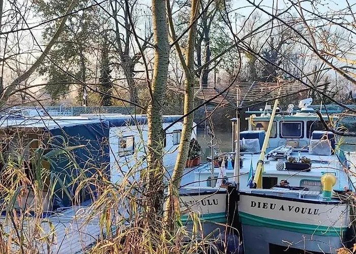 Les Logis Du Port & - Port Canal Hotel 3*